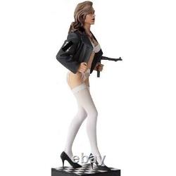 1/9 Resin Figure Model Kit Girl with Gun NSFW GK Unpainted Unassembled Toys NEW