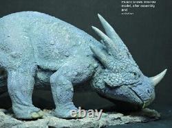 The Valley of Gwangi' Styracosaurus dinosaur resin model kit by Joe Laudati