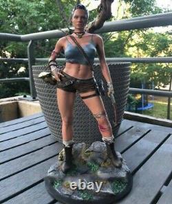 Tomb Raider Angelina Jolie Action Figure Unpainted Lara Croft Statue Model Kit