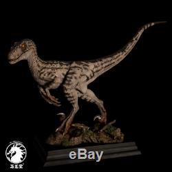 W-Dragon 1/8 Female Velociraptor Statue Raptor Dinosaur Figure Collector Toys