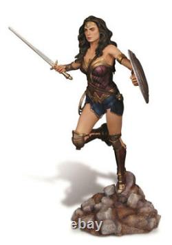 Wonder Woman 1/8 Scale Resin Model Kit 02BMO07