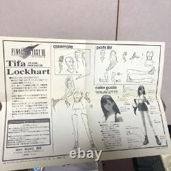 550 Final Fantasy Vii Tifa Lockhart 1/8 Kotobukiya Garage Kit Figure Model Resin<br/>550 Final Fantasy Vii Tifa Lockhart 1/8 Kit de garage Kotobukiya Figure Modèle en résine