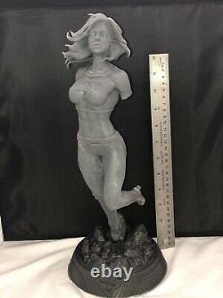Kit En Résine Supergirl 1/6 Scale Model