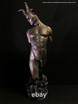Nu Érotique Mâle Torso Statue Démon Jaydee Modèles Sculpture Jonathan Dewar